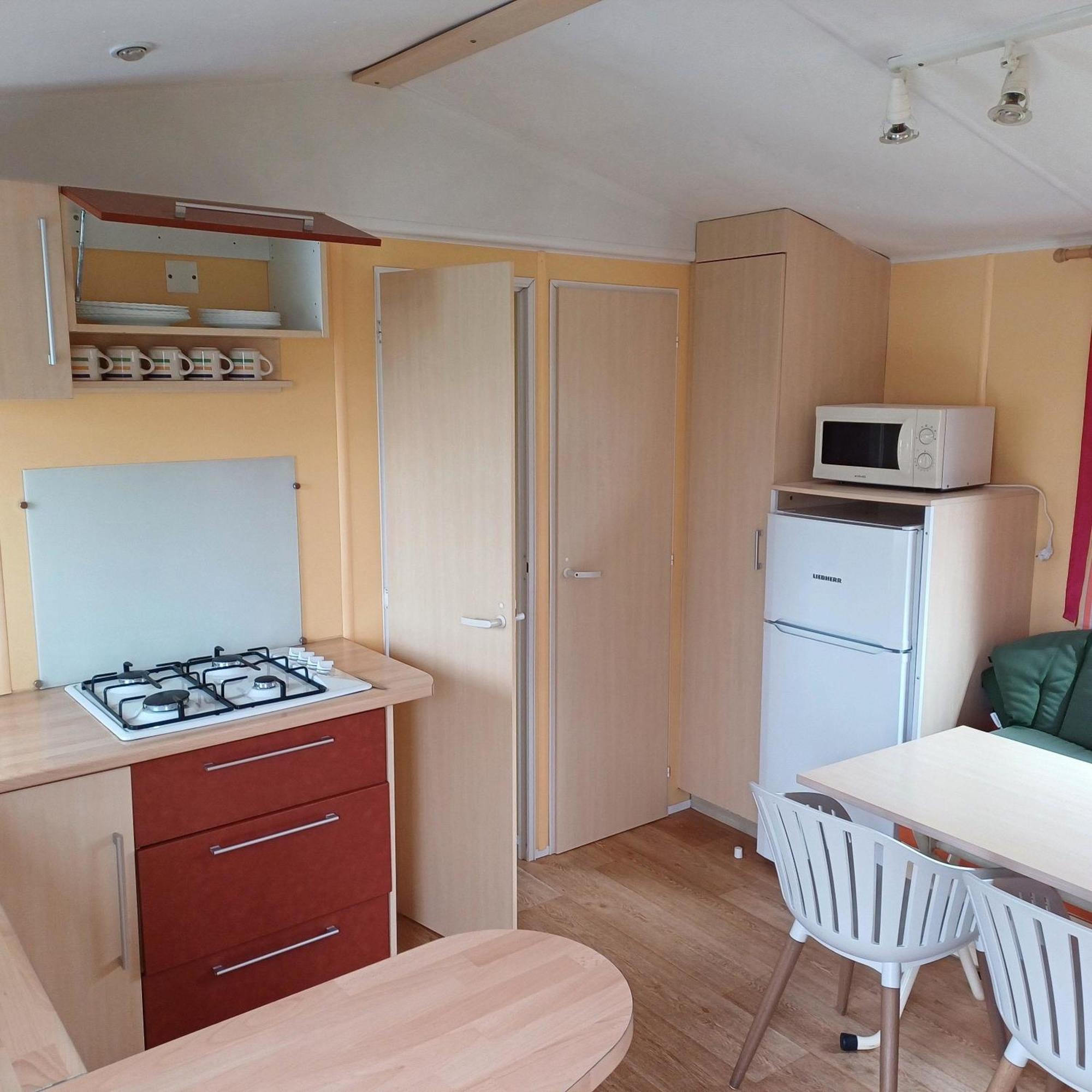 Campingplatz Scheldeoord Zeeland Neben Einem Sandstrand Baarland Esterno foto