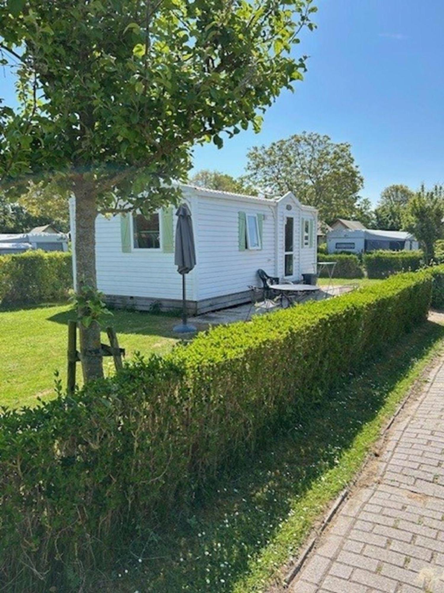Campingplatz Scheldeoord Zeeland Neben Einem Sandstrand Baarland Esterno foto